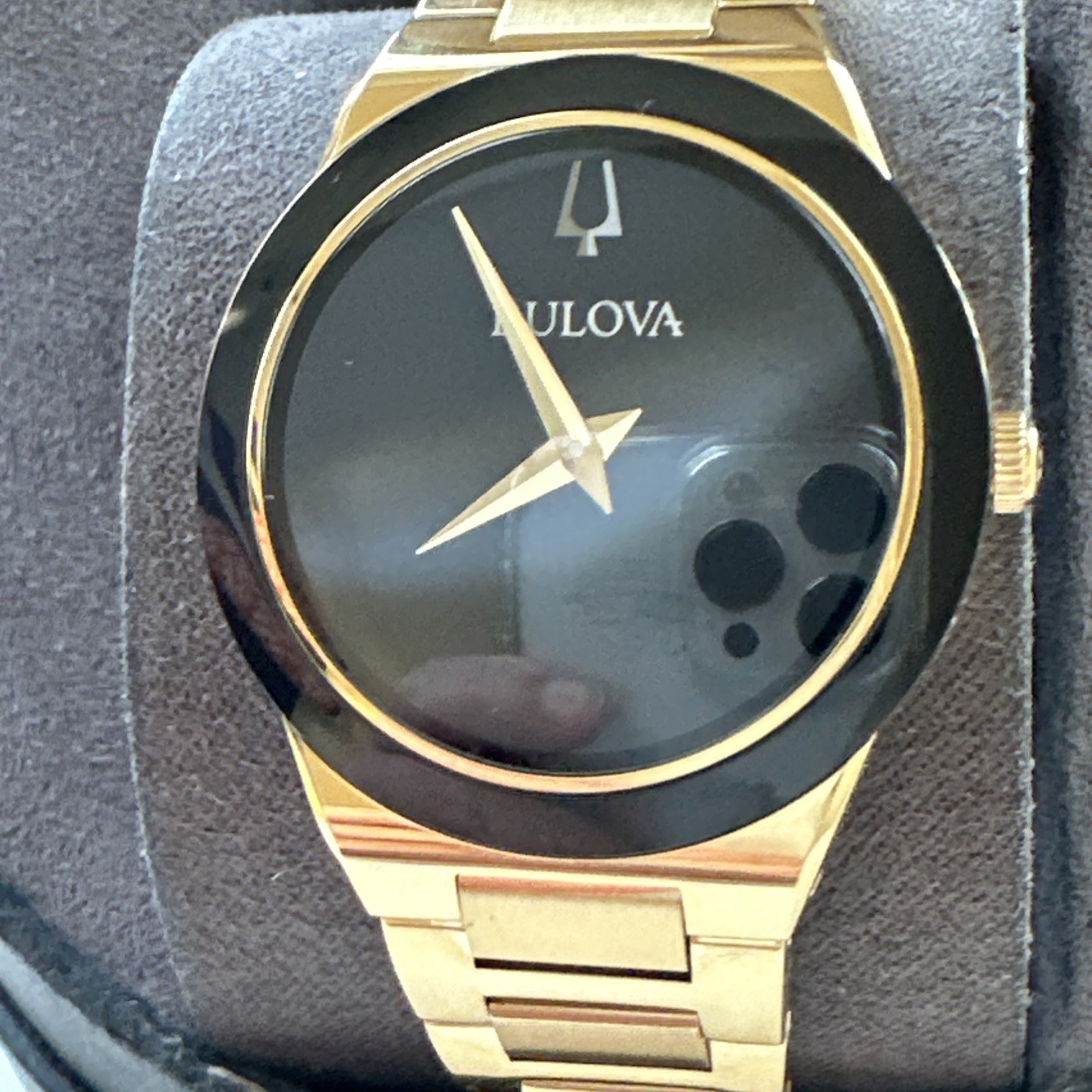 Bulova Men’s Modern Slim Movement Quartz Gold Stainless Steel Watch 41 MM 97A183