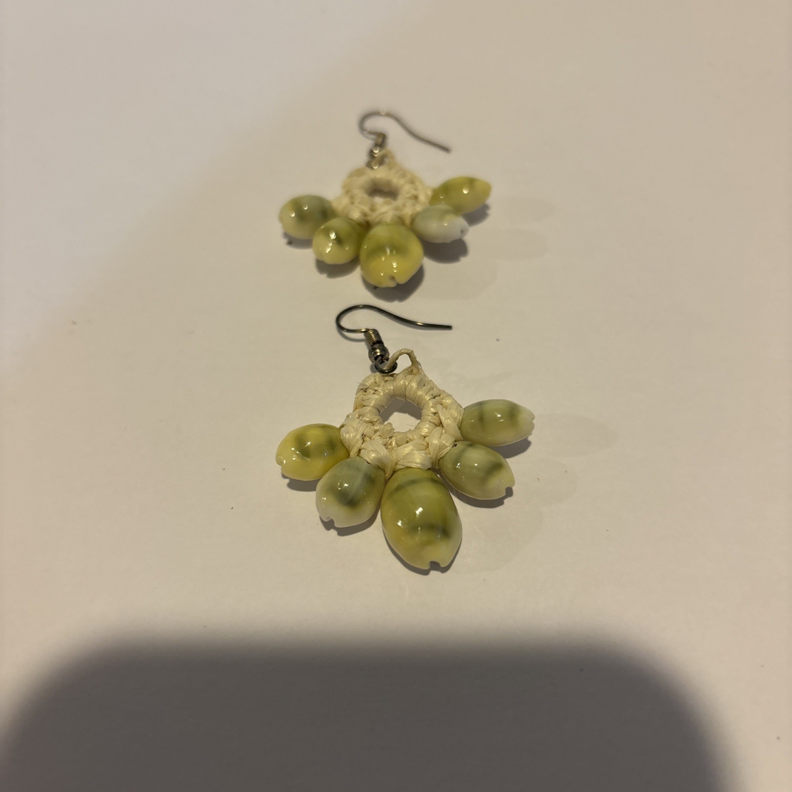 Vintage Hawaiian Job’s Tears Necklace, Earrings & Bracelet Beautiful