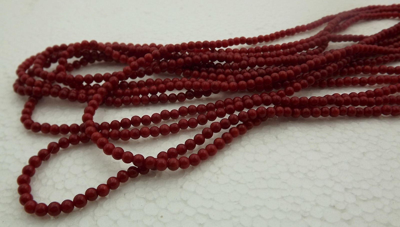 red coral necklace,corallo rosso,Korallen,紅珊瑚項鍊,улаан шүрэн corail rouge rojo