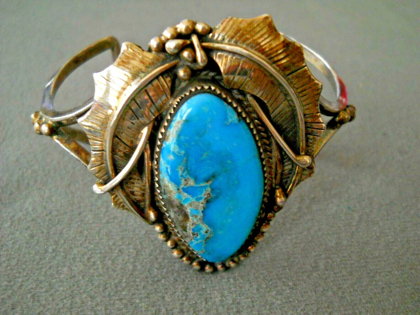 Southwestern Native American Navajo Rich Blue Turquoise Sterling Silver Bracelet