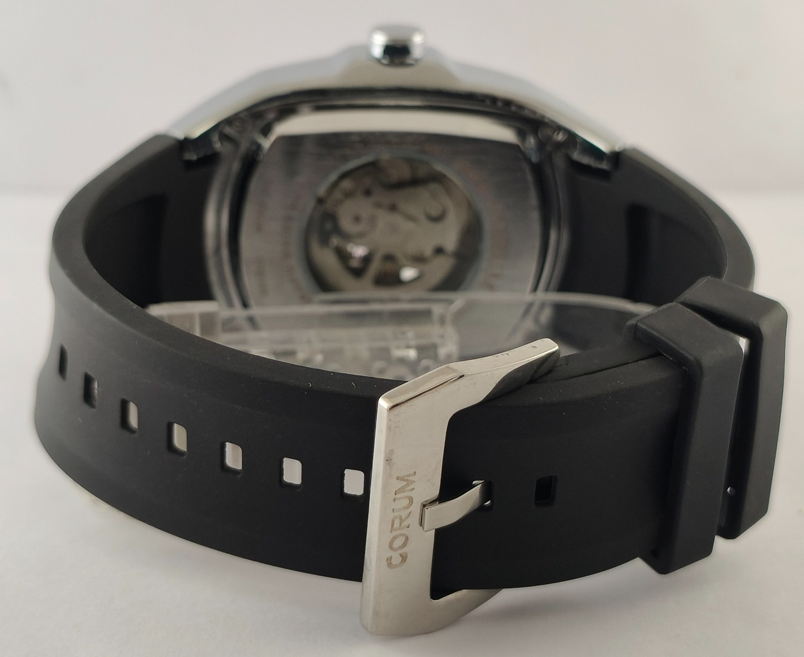 CORUM Automatic Black Dial Men Wristwatch Black Rubber Band “Stay Stylish”