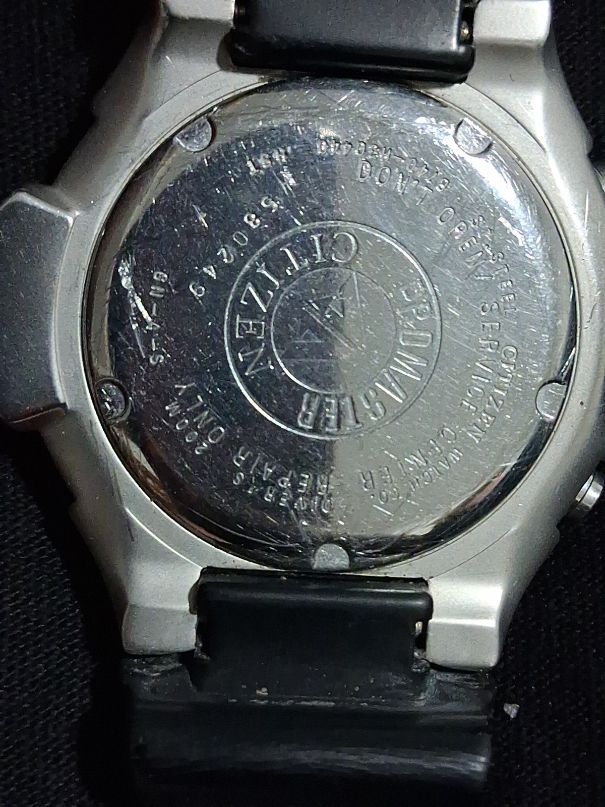 Vintage men’s Citizen Promaster Aqualand diver 200 m quartz watch 3740-H27244