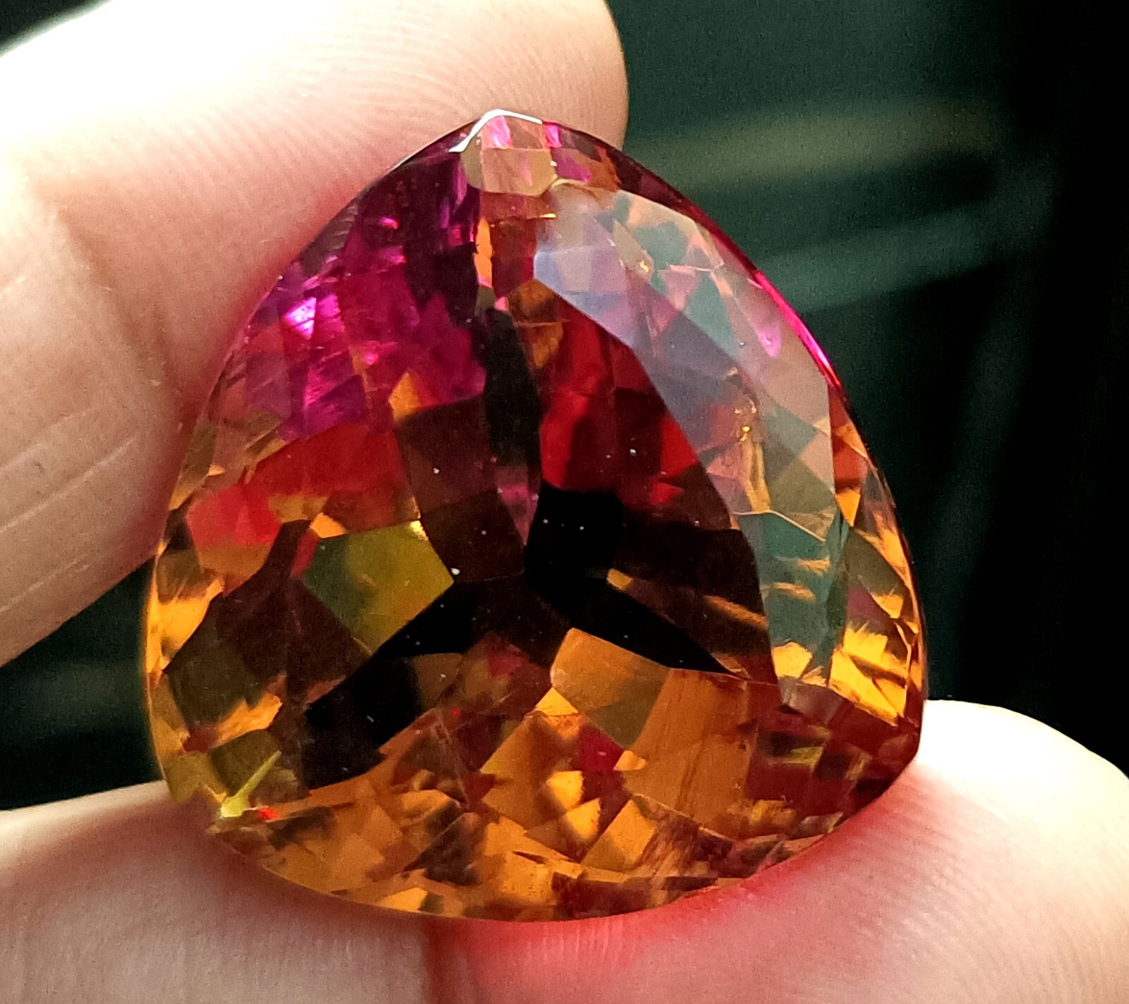 Certified 40.55 Ct Natural Trillion Cut Zultanite Color Changing Loose Gemstone