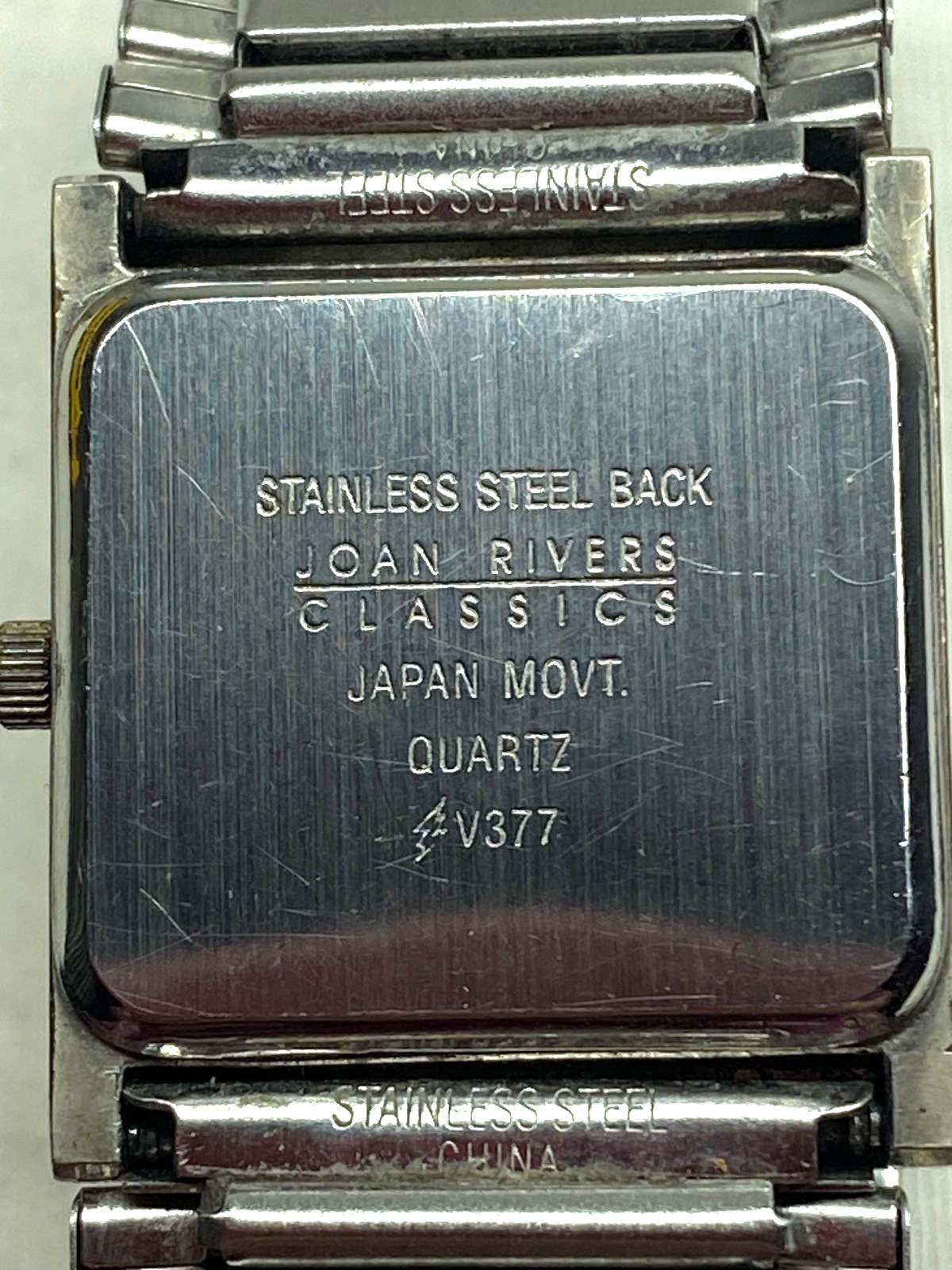 Joan Rivers Classics Silver tone Wristwatch Accordion Band V377 NEEDS BATTERY