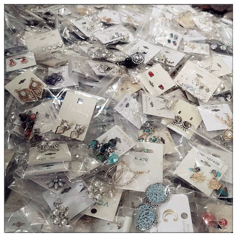 Wholesale Jewelry Lot – 30 Pairs High End Quality Earrings USA Seller Fast Ship