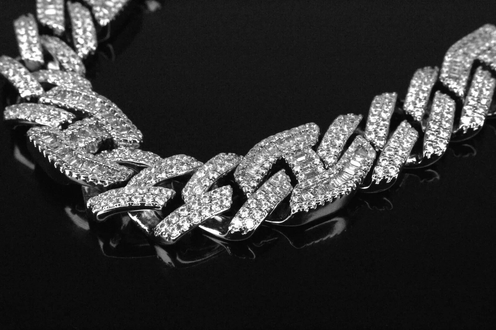 14 STAMPED 14mm FIGARUCCI Cuban 18ct Lab VVS1 Sim Diamonds ULTRA HEAVY Bracelet