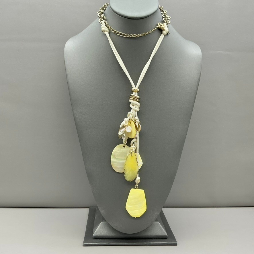 Necklace Womens Gold tone Shell Charm Mixed Media Cord Chain Jewelry 28 Inch