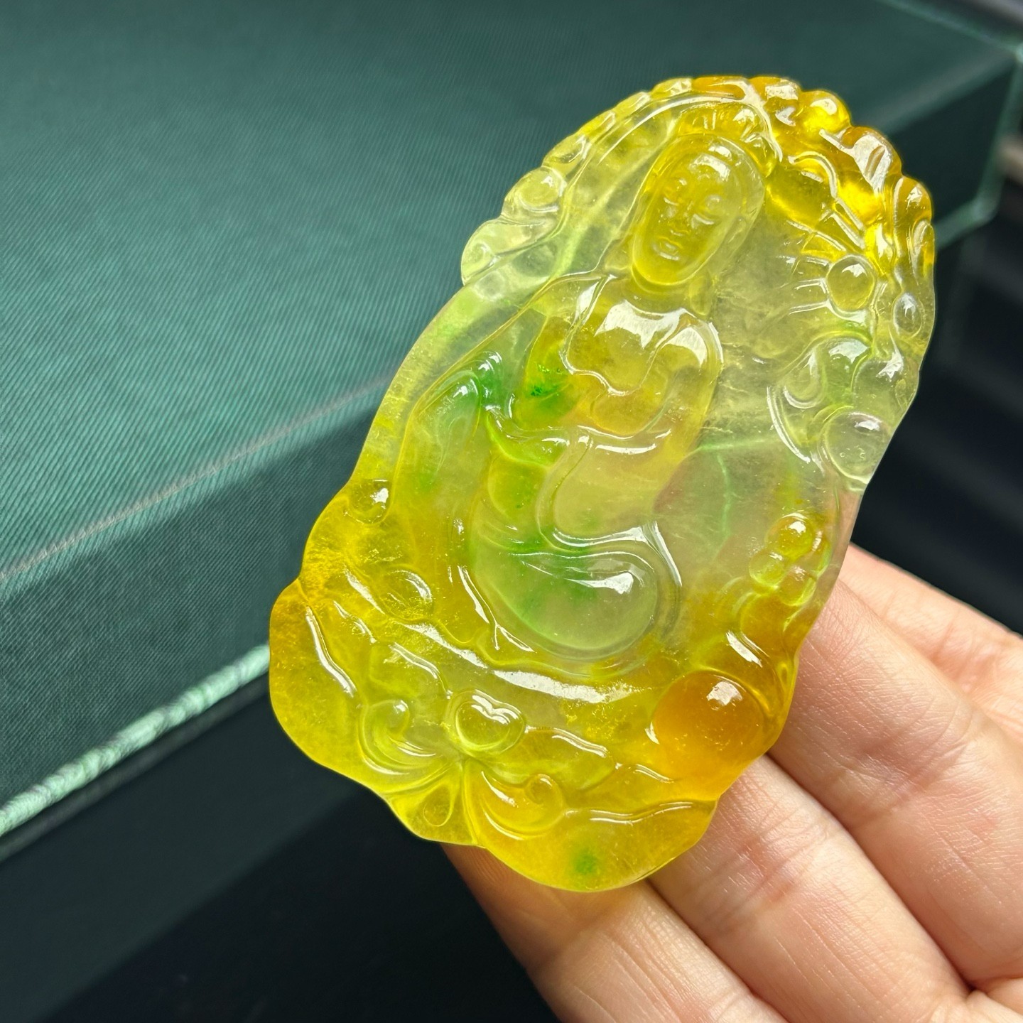 Nature ice yellow Burmese jade Jadeite Carved dragon Kwan-yin Pendant&Necklaces