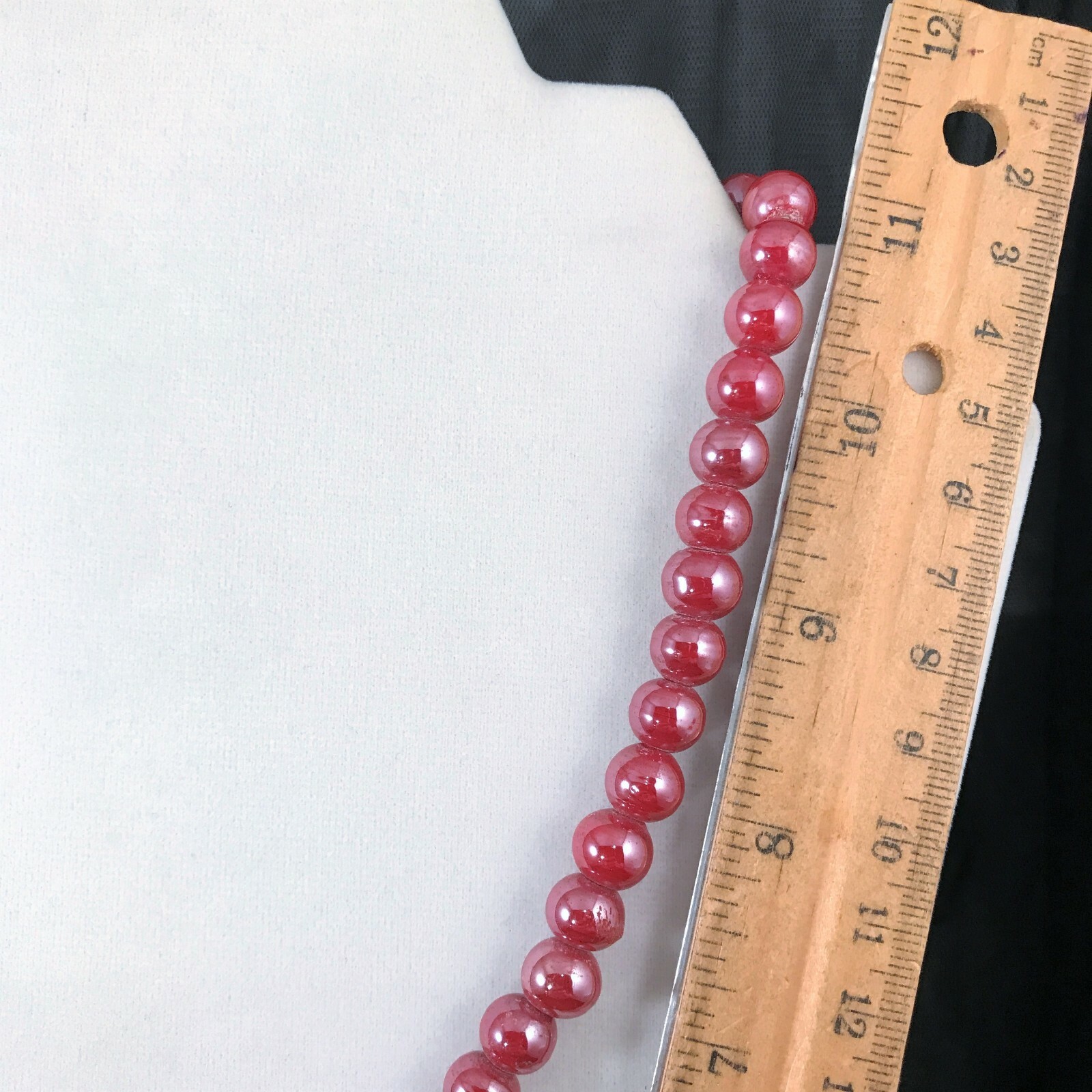 2 Pcs – Red and Blue Glass Necklace Vintage Retro Simple Chic Business Casual