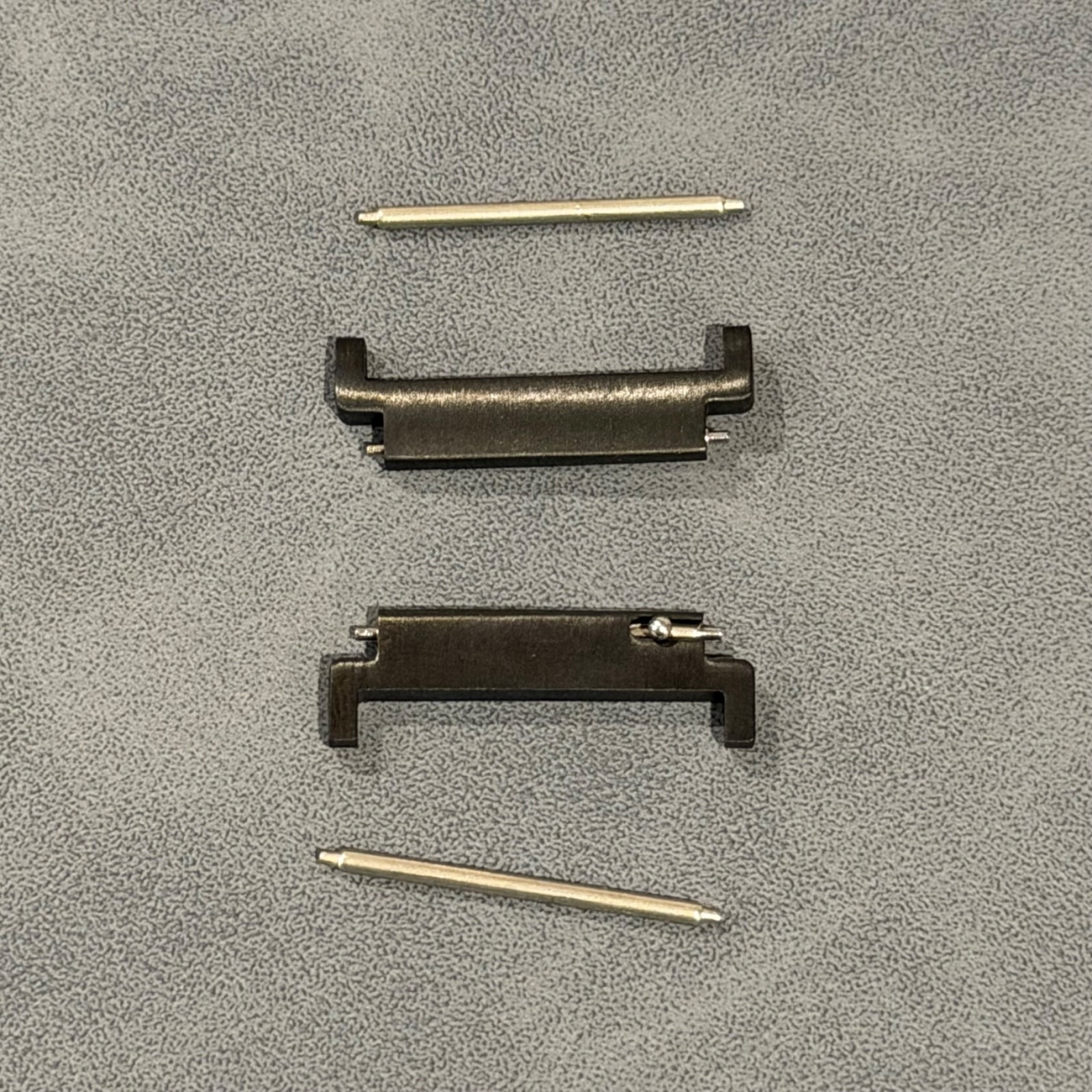 20mm to 22mm Convertor Watch Connector Adapter Brushed Black Stainless Steel