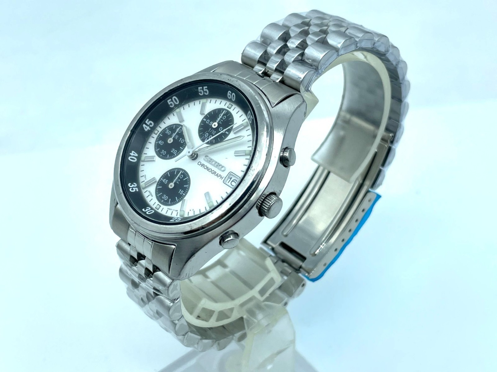 SEIKO Men’s Chronograph Watch Panda White Dial Quartz V657-7100 New Band