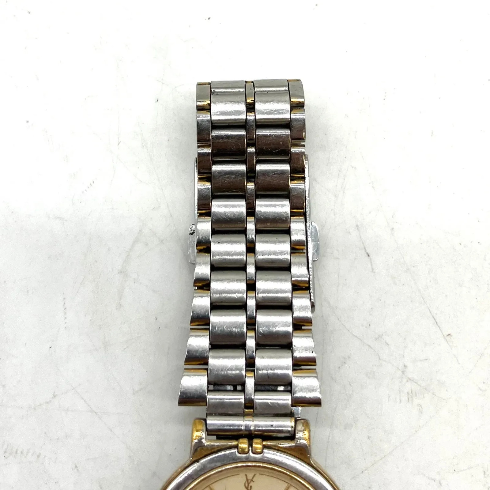UA855 [Great Deal] Yves Saint Laurent Watch, Silver