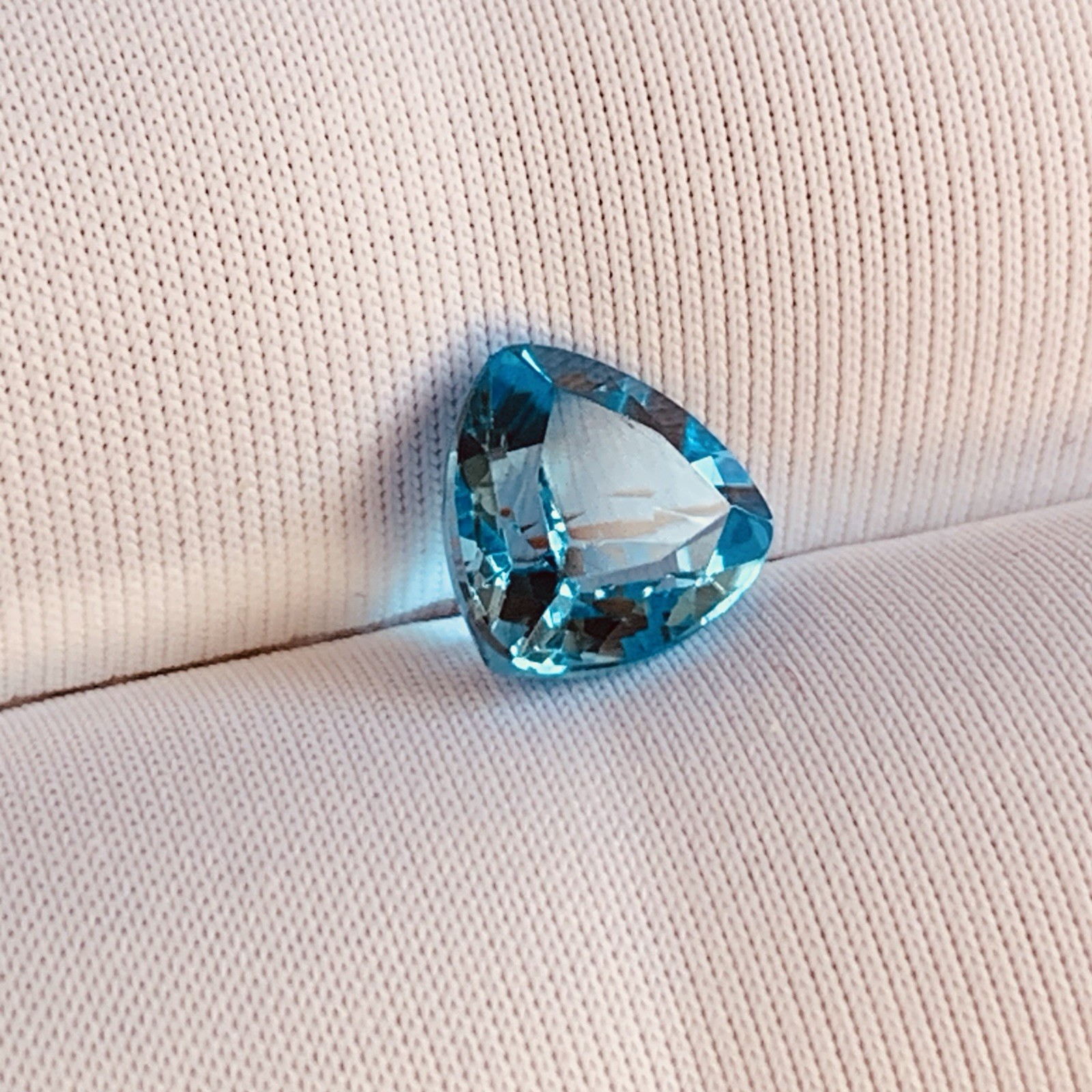 Elegant Swiss Topaz Faceted Trillion, 7*7*5mm Size, 1.65cts