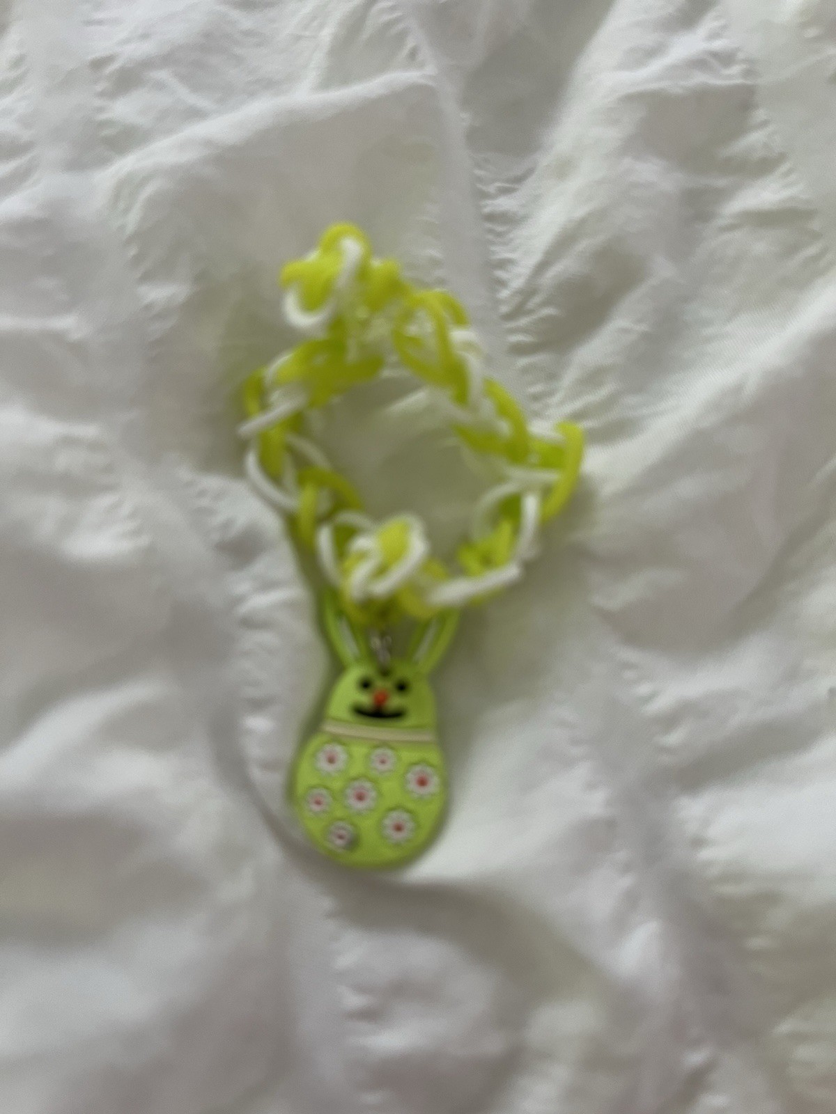 Unisex Kids Green & White Rubber Chain Charm Bracelet, Bunny Rabbit Easter
