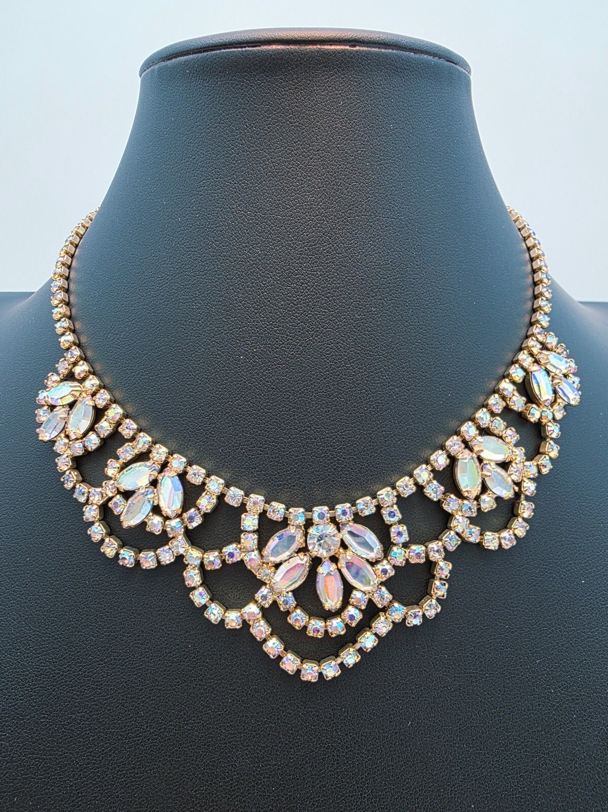 VTG Juliana DeLizza & Elster Aurora Borealis Crystal Necklace 1960 Old Hollywood