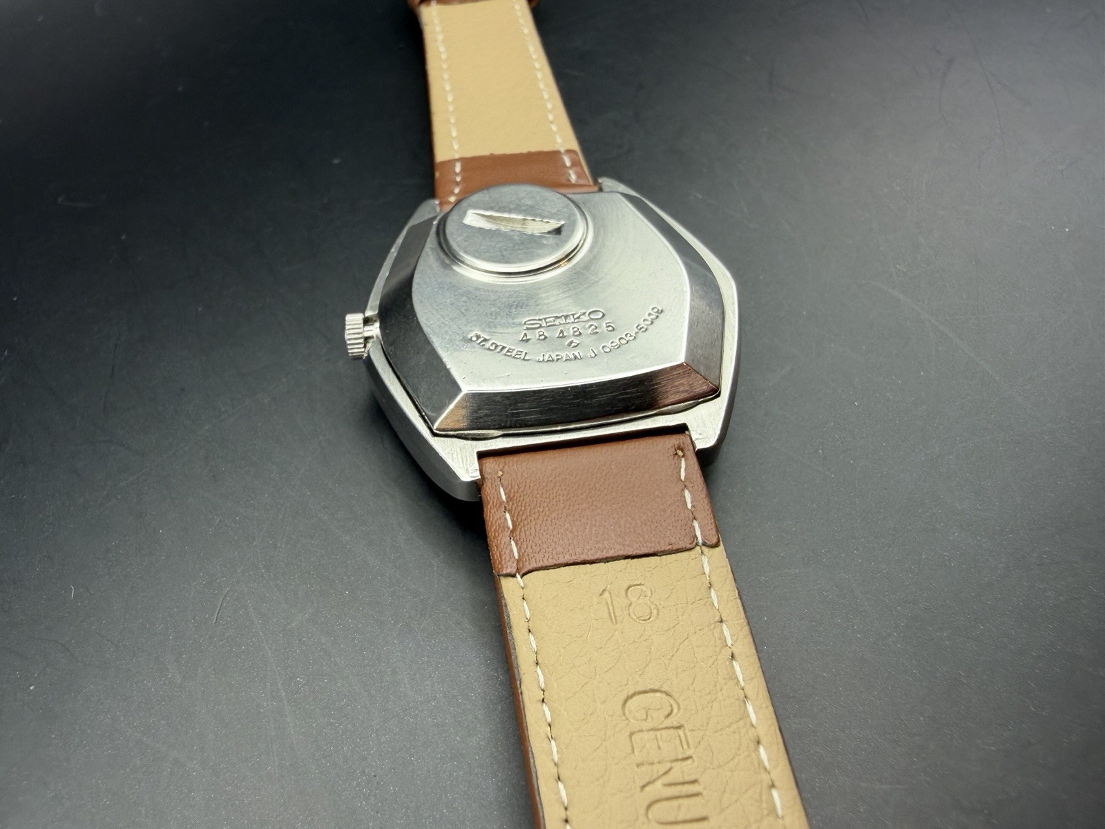 Vintage 1974 Seiko ( SQ 4004 0903-5009) Quartz Men’s Watch – Fully Serviced