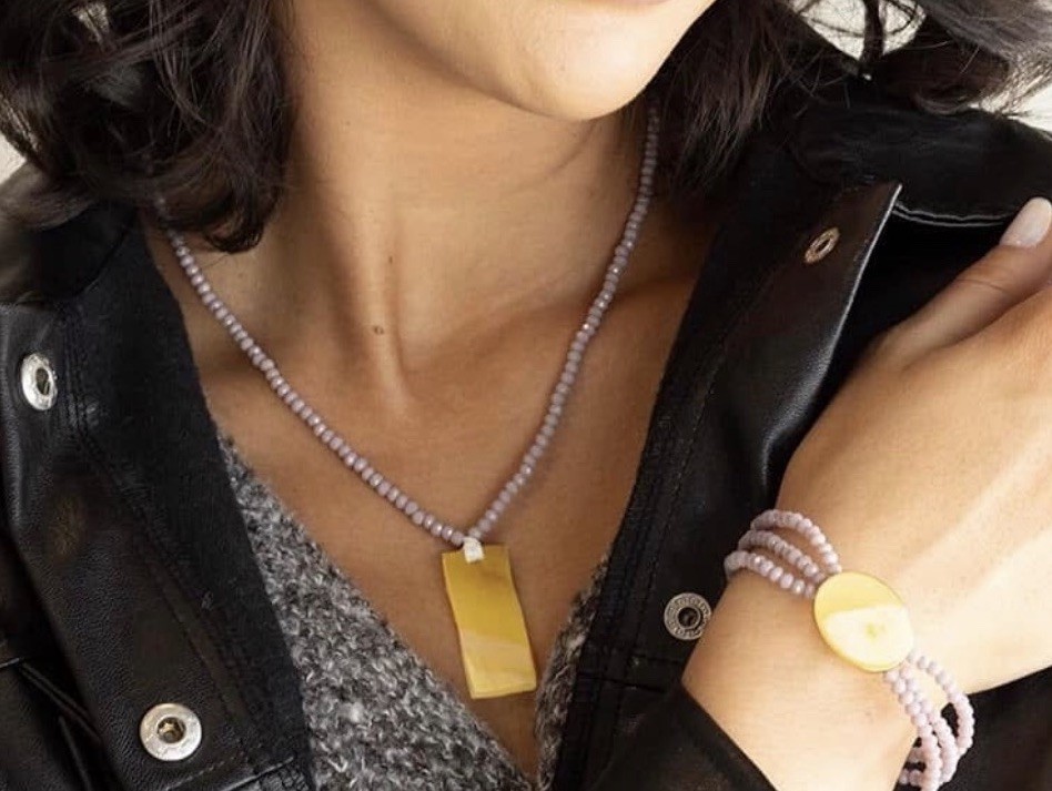Plunder Design Set Gigi Necklace Fiona Bracelet Lavender Beaded Yellow Pendant