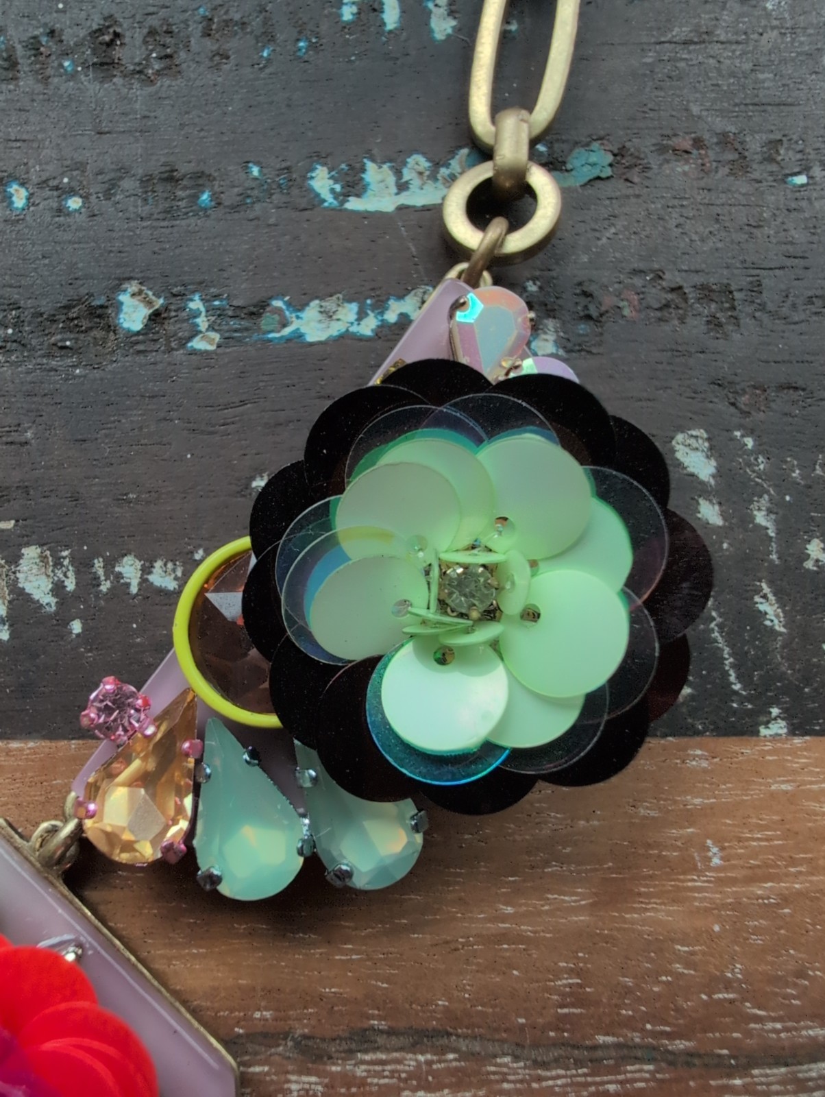 J CREW BLOOMING SEQUIN PAILLETTE BRULEE BIB STATEMENT NECKLACE