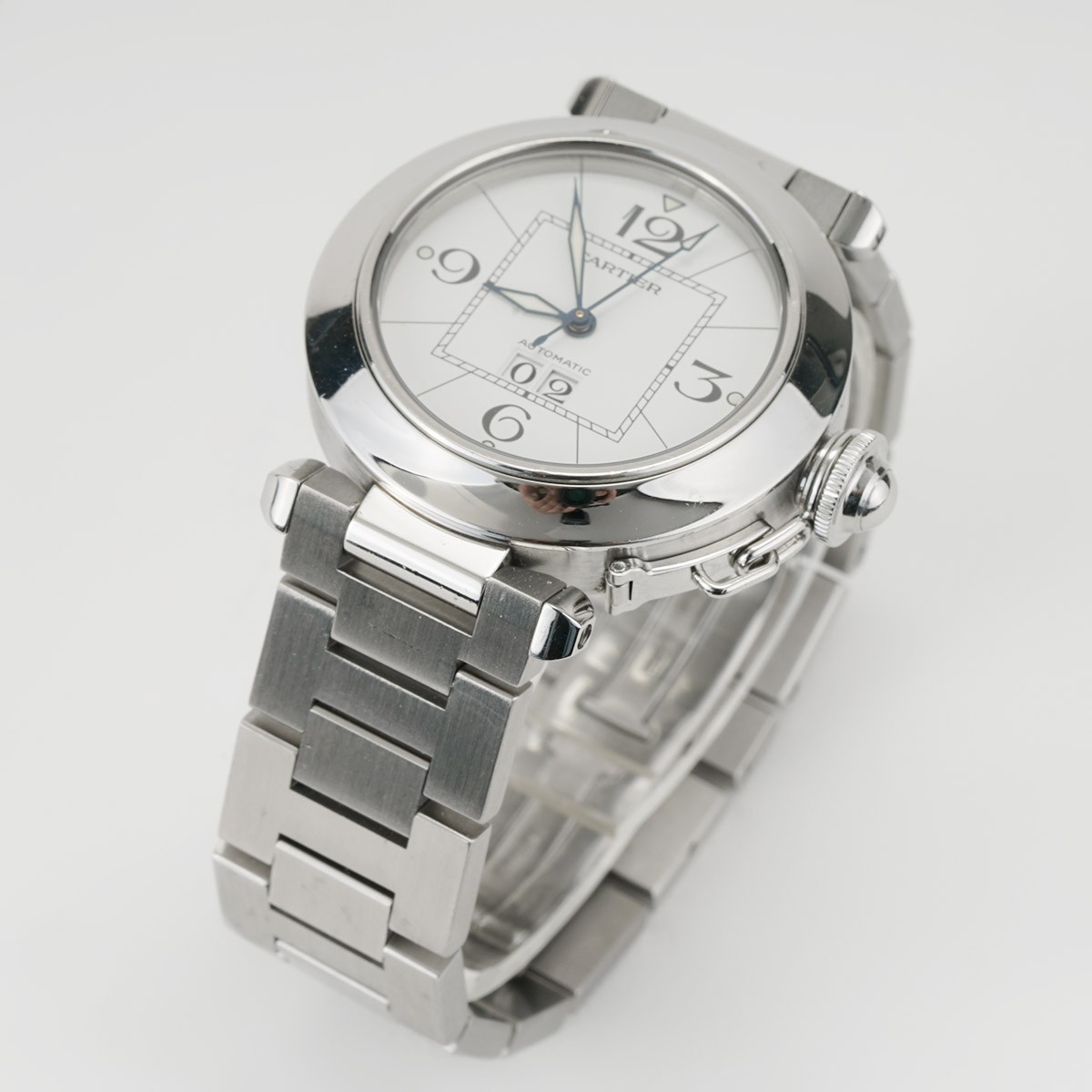 Cartier Pasha C Big Date White Dial W31055M7-2475 Circa 2005 Excellent Condition