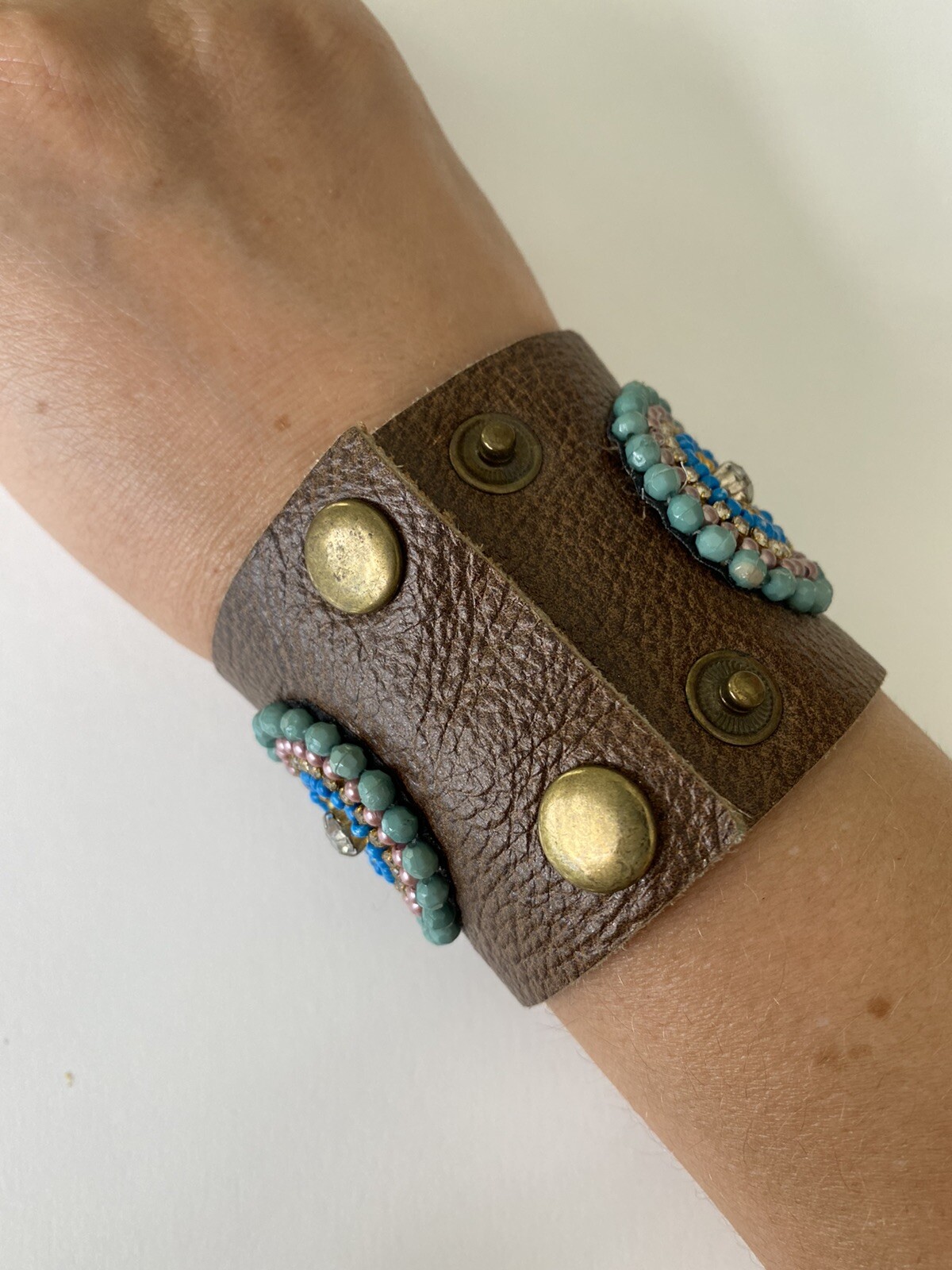 Handmade Faux Blue Green Gold Seed Stone Genuine Brown Leather Bracelet Sz S