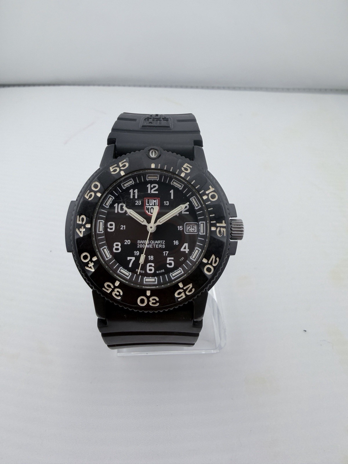 Luminox Navy SEAL 3000/3900 V3 Swiss Quartz 200M Black Dive Watch Runs Great