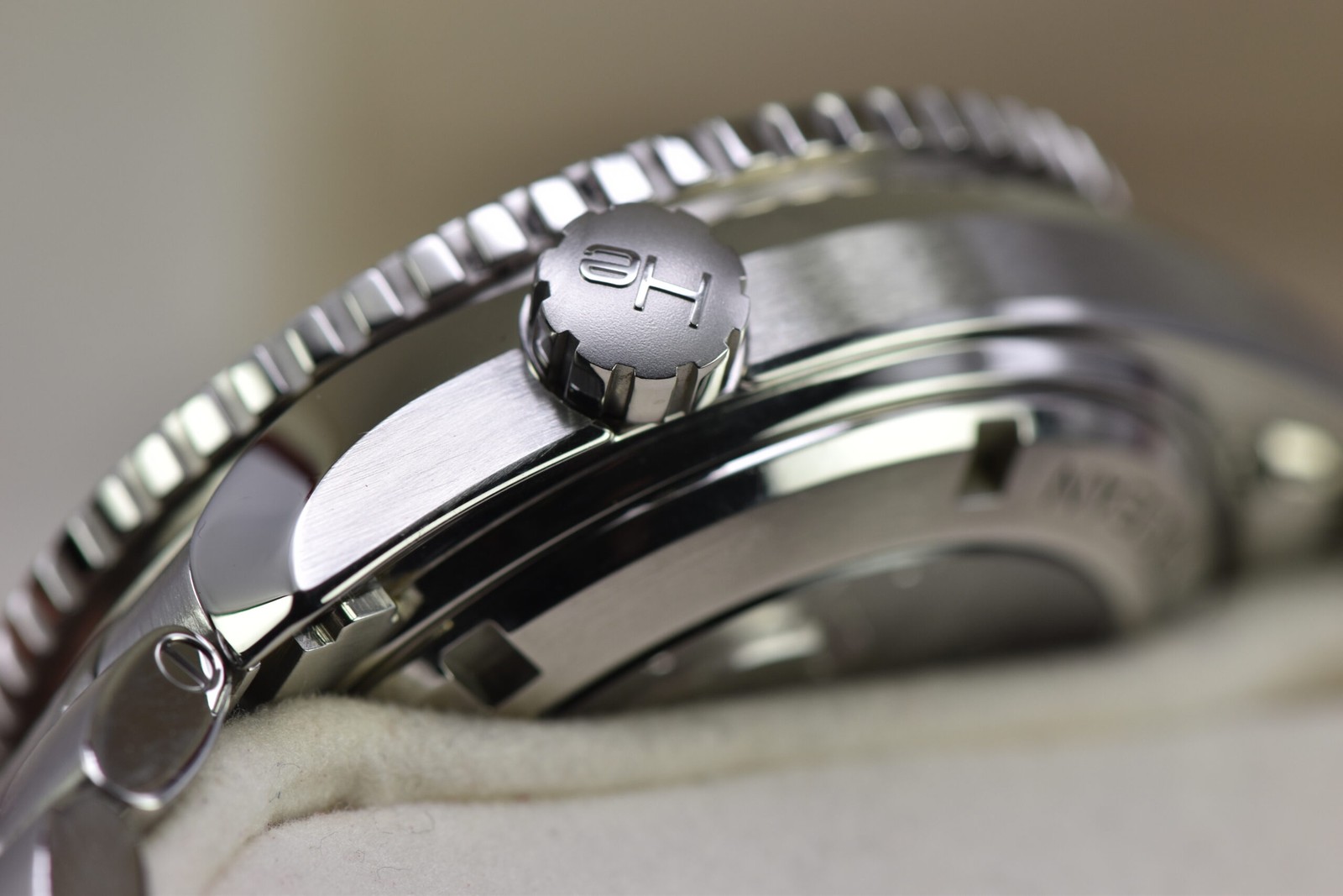 Omega Planet Ocean 45.5MM Automatic 8500 Ceramic Black 232.30.46.21.01.003