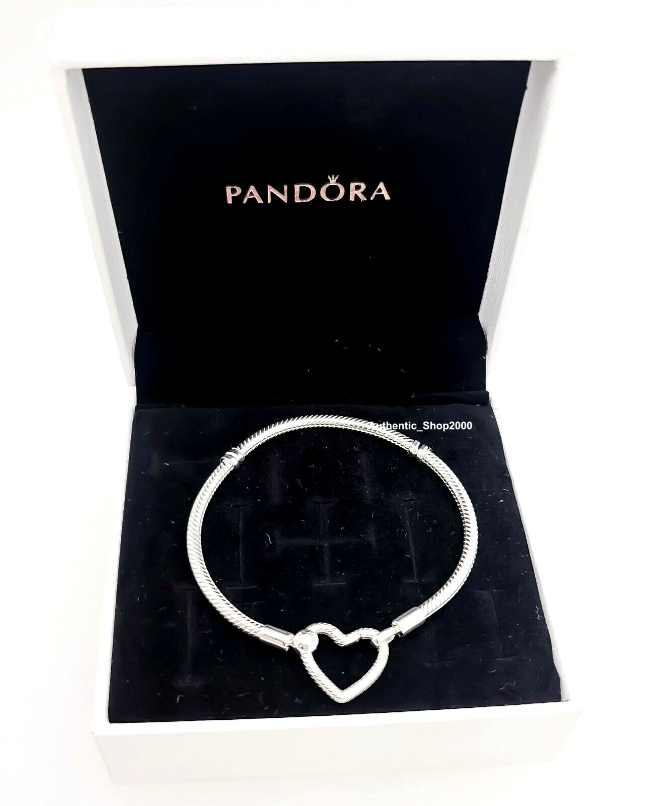 NEW 100% Authentic PANDORA Moments Heart Closure Snake Chain Bracelet 599539C00