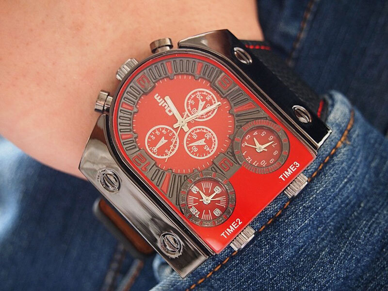 Multiple Time Zone Oulm Watches Unique Design 3 Different Time Sports Mens Watch