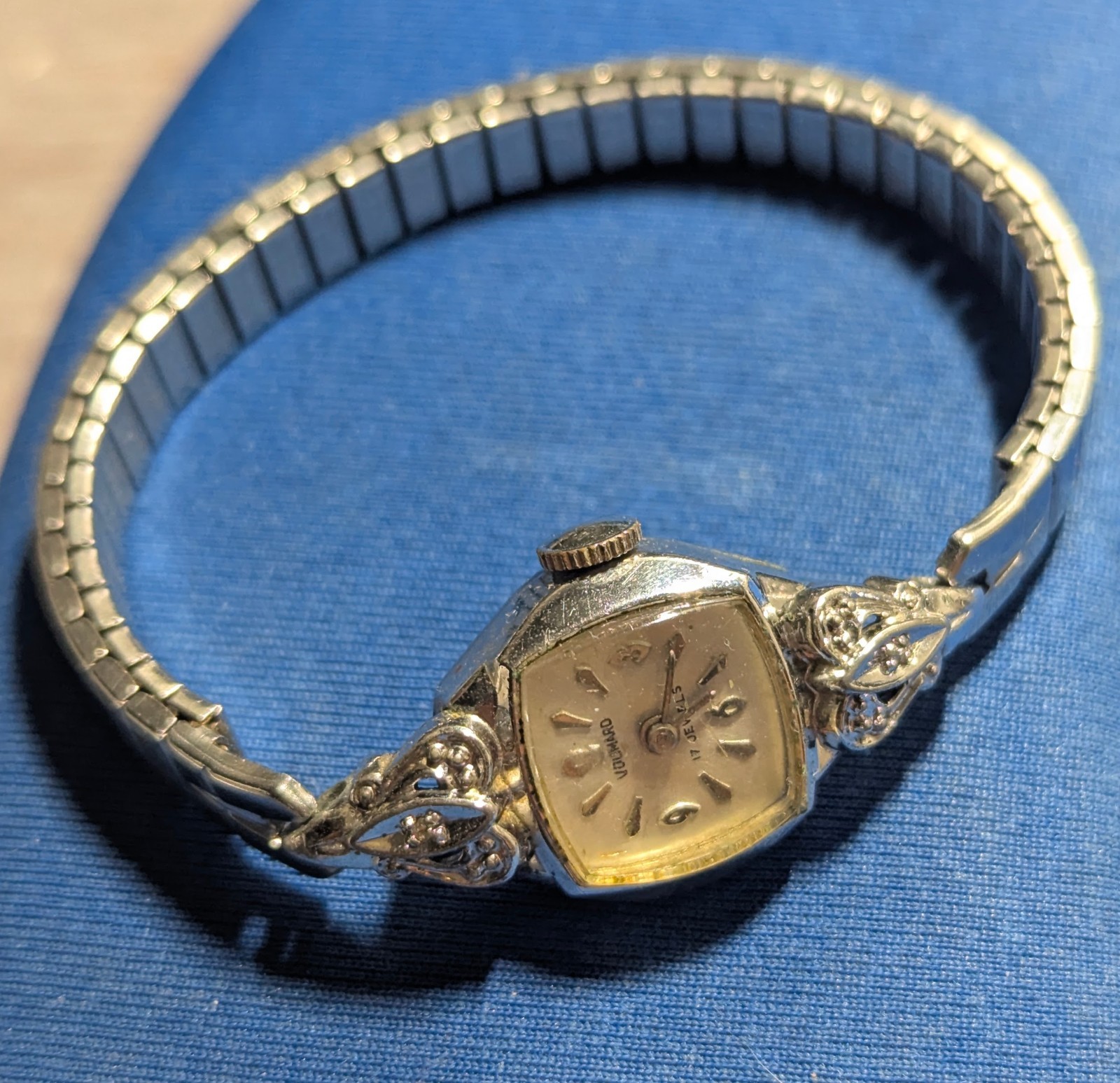 1933 Waltham Art Deco 17 jewel Ladies watch and Vintage Voumard 17 jewel ladies