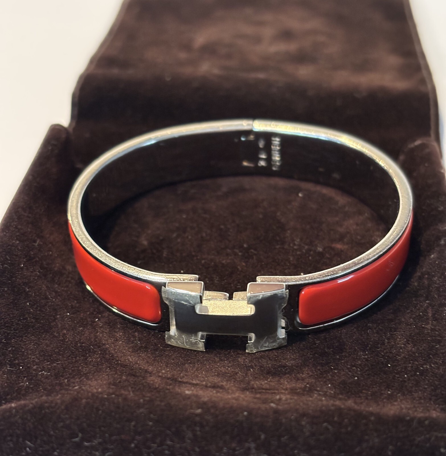 AUTHENTIC HERMÈS Clic Clac H’ Red Enamel Painted/ Palladium Plated Bracelet READ
