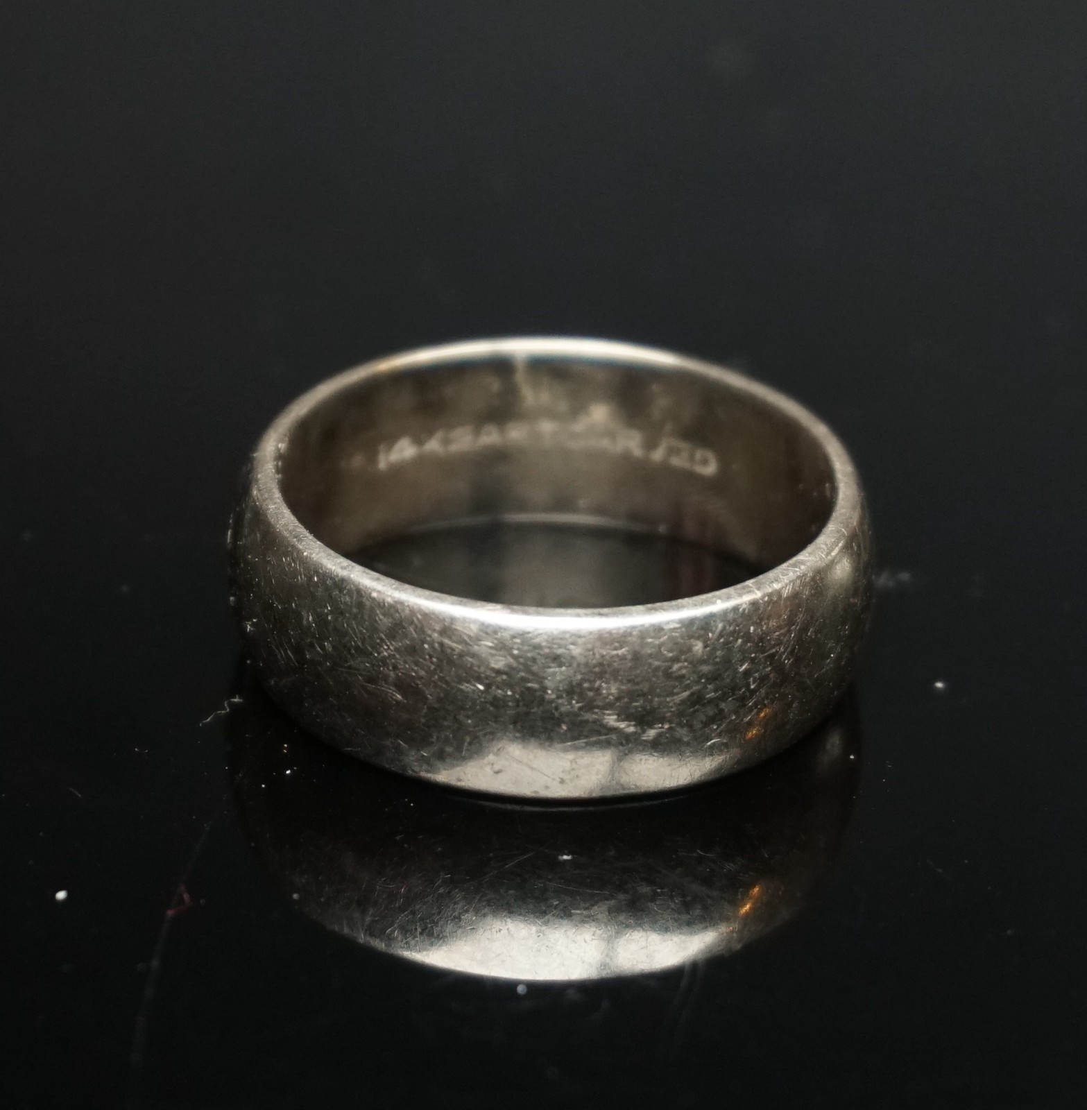 Vintage ARTCARVED 14K WHITE GOLD WEDDING BAND COMFORT FIT SZ 7 5MM 6.1g