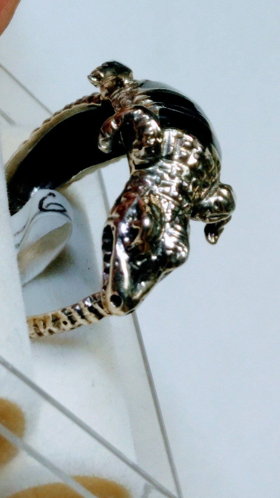 FETCHING STERLING SILVER .925 WITH BLACK ONYX INLAY RING IN SIZE 8.75-9.0-9.25!