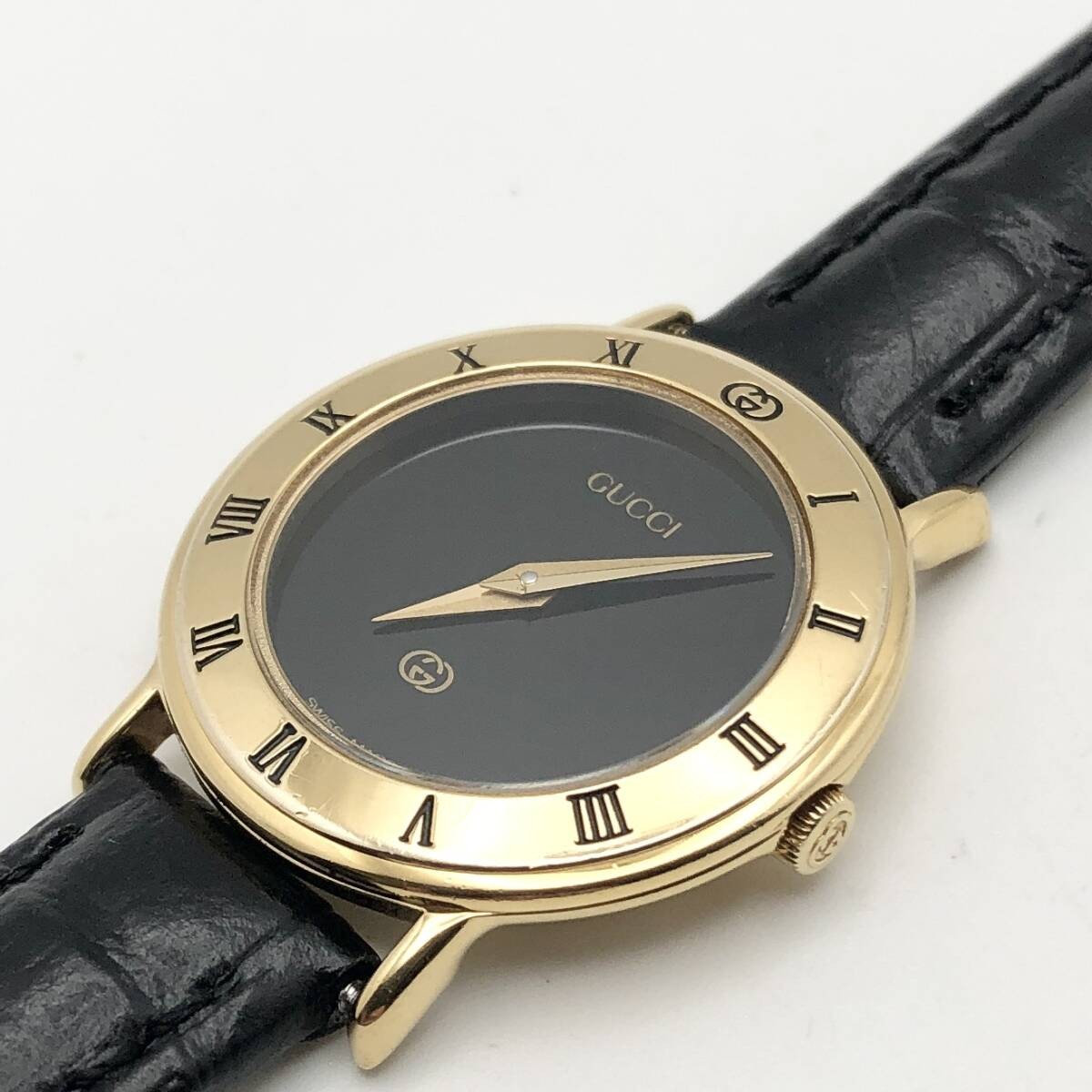 GUCCI Good Condition Working GUCCI 3000L Ladies Gold Quartz Watch a0089