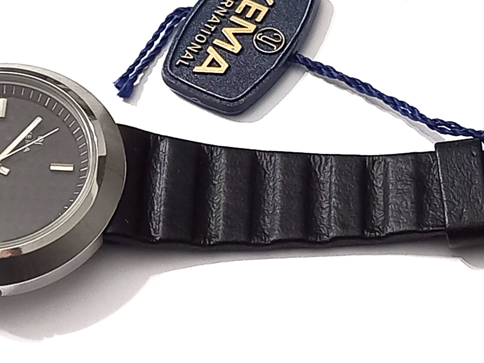 NOS 40MM 1970’S STEEL YEMA SOUS MARINE ” UFO ” AUTOMATIC DATE -RARE BLACK DIAL