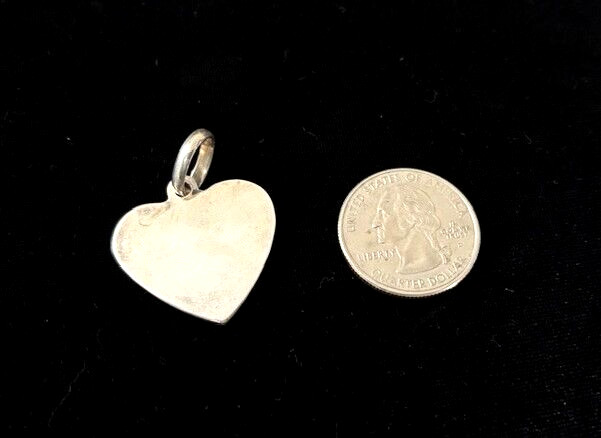 Vintage Sterling Silver 925 HEART Flat Disc Pendant Charm A 1″ x 1″ – 8.8 Grams