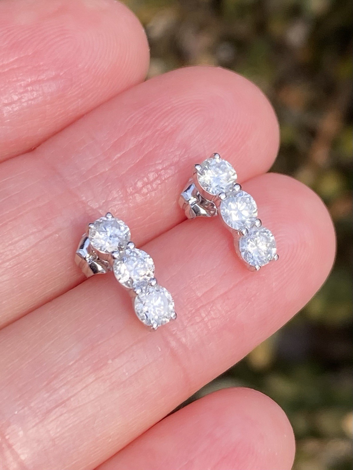 Platinum 1.00TCW 100% Natural Diamond Studs Earrings