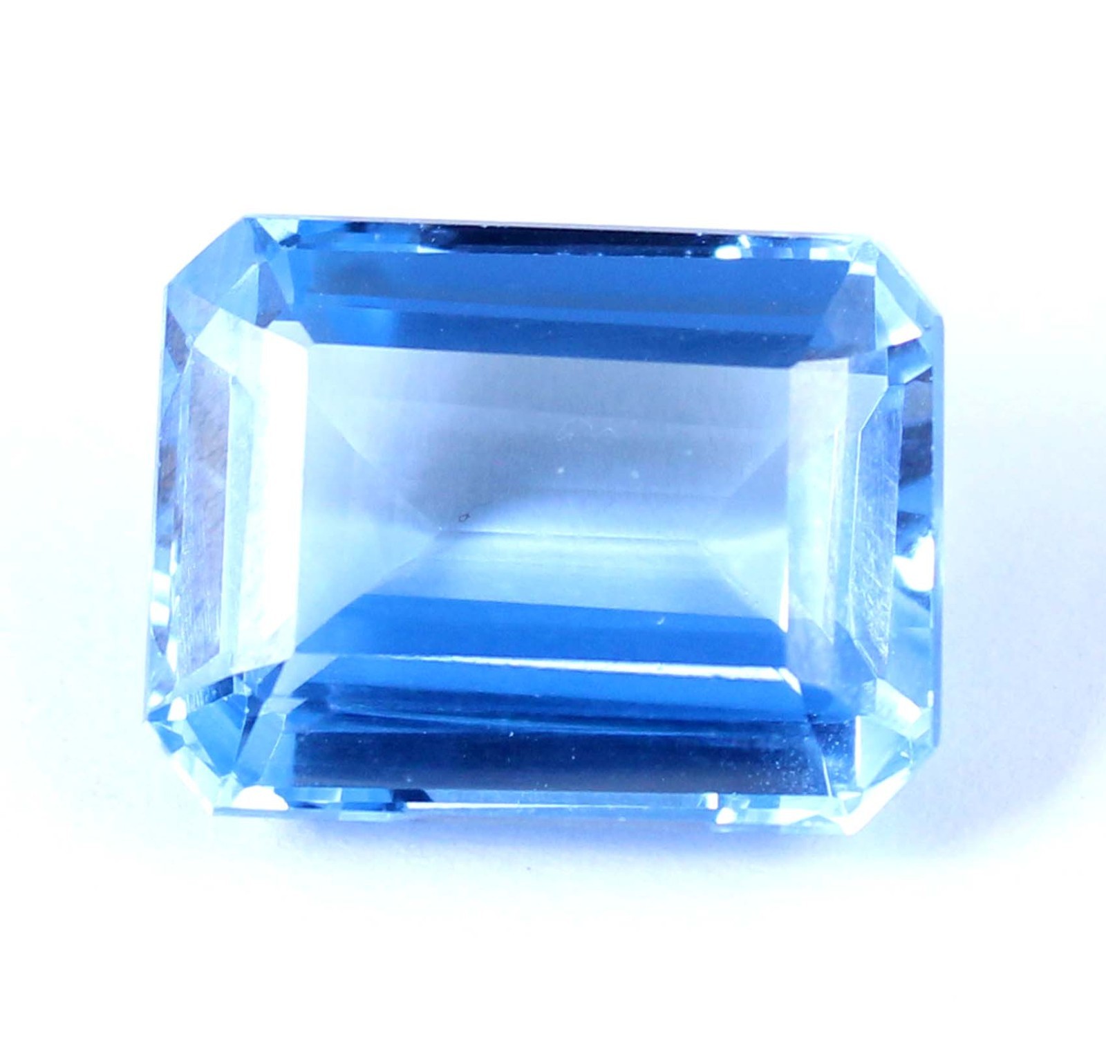 Natural 14.85 Ct Emerald Cut Aquamarine Gemstone Certified T27586 Free Shipping