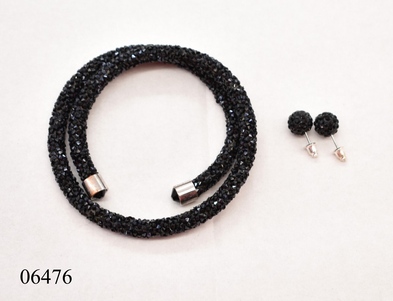 7.5″ Black Rhinestone Druzy Wrap Bracelet/Ball Stud Earrings Silver Tone