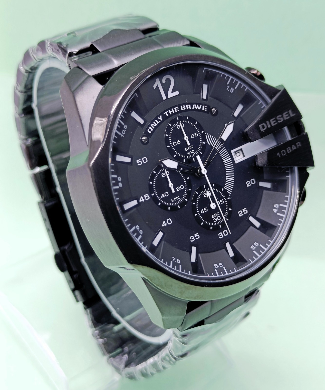 Amazing Diesel 10 Bar “ONLY THE BRAVE” Chronograph Quartz Men’s Wrist Watch