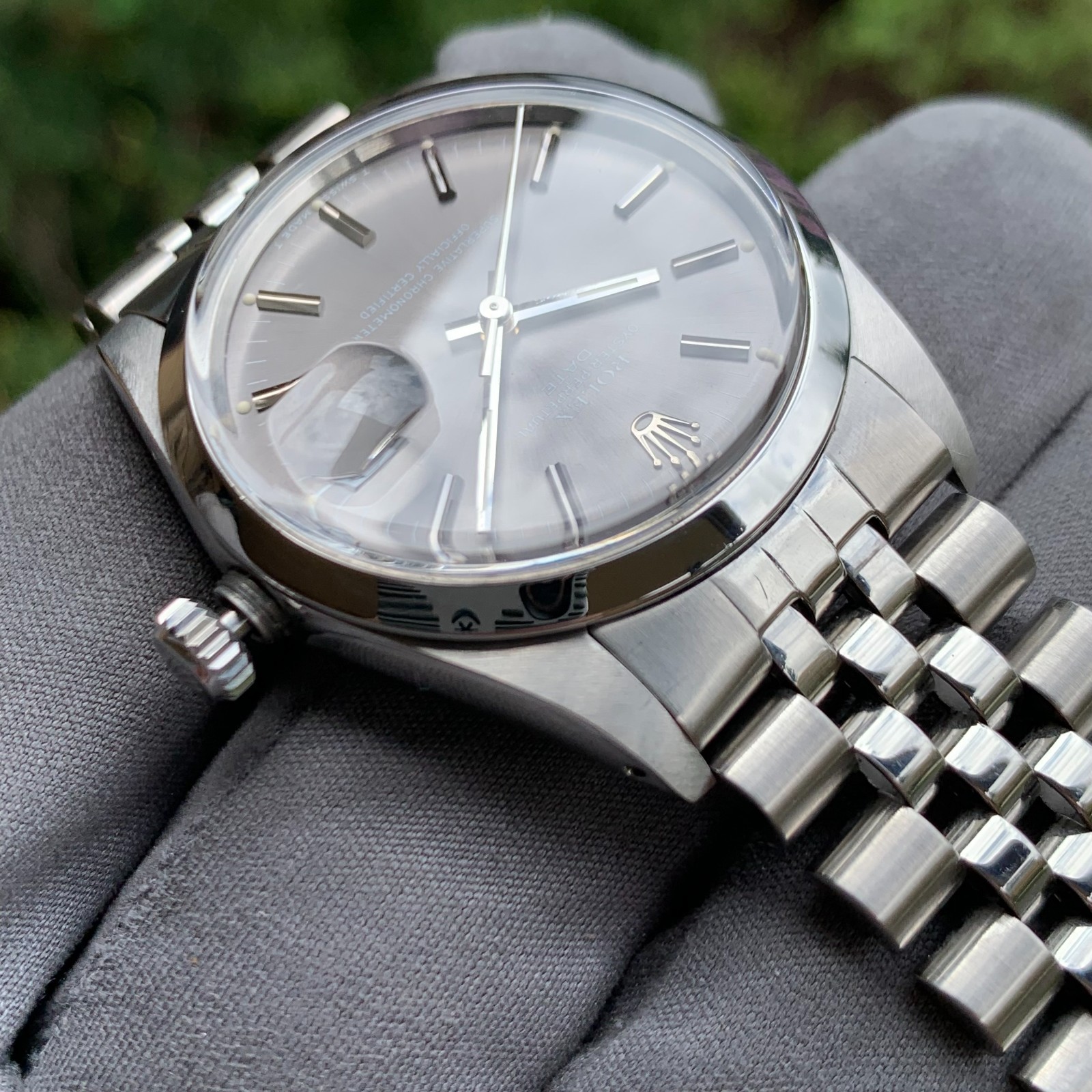 Rolex Oyster Perpetual Date Ref. 15000 Grey Dial Automatic Wristwatch