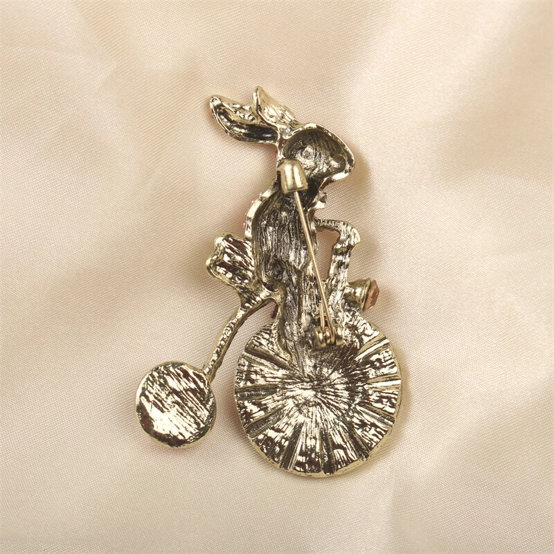 Colorful Bunny Bike Pink Sweet Vintage Brooch Luxury Rhinestone Animal Pins