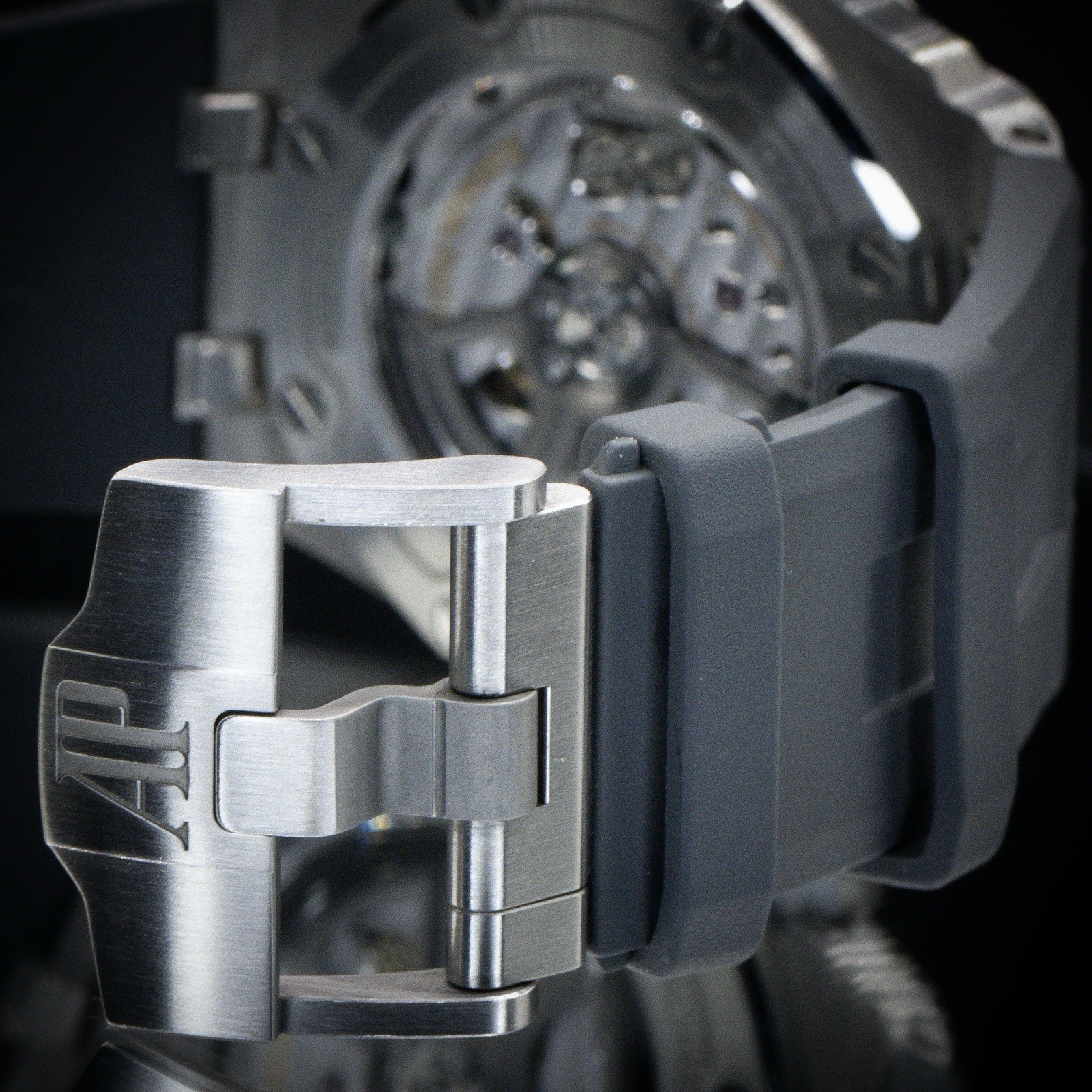 AUDEMARS PIGUET Royal Oak Offshore Diver “Grey” 15720ST.OO.A009CA.01 | Full Set