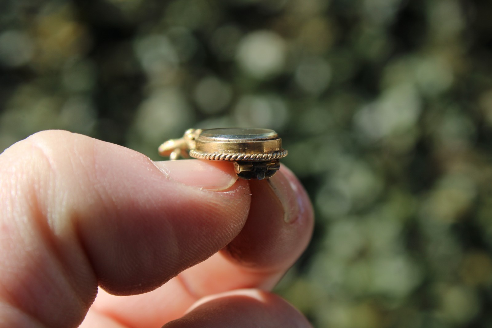 Antique 14k Yellow Gold Victorian Mourning Brooch, 3.17g (1.25″)