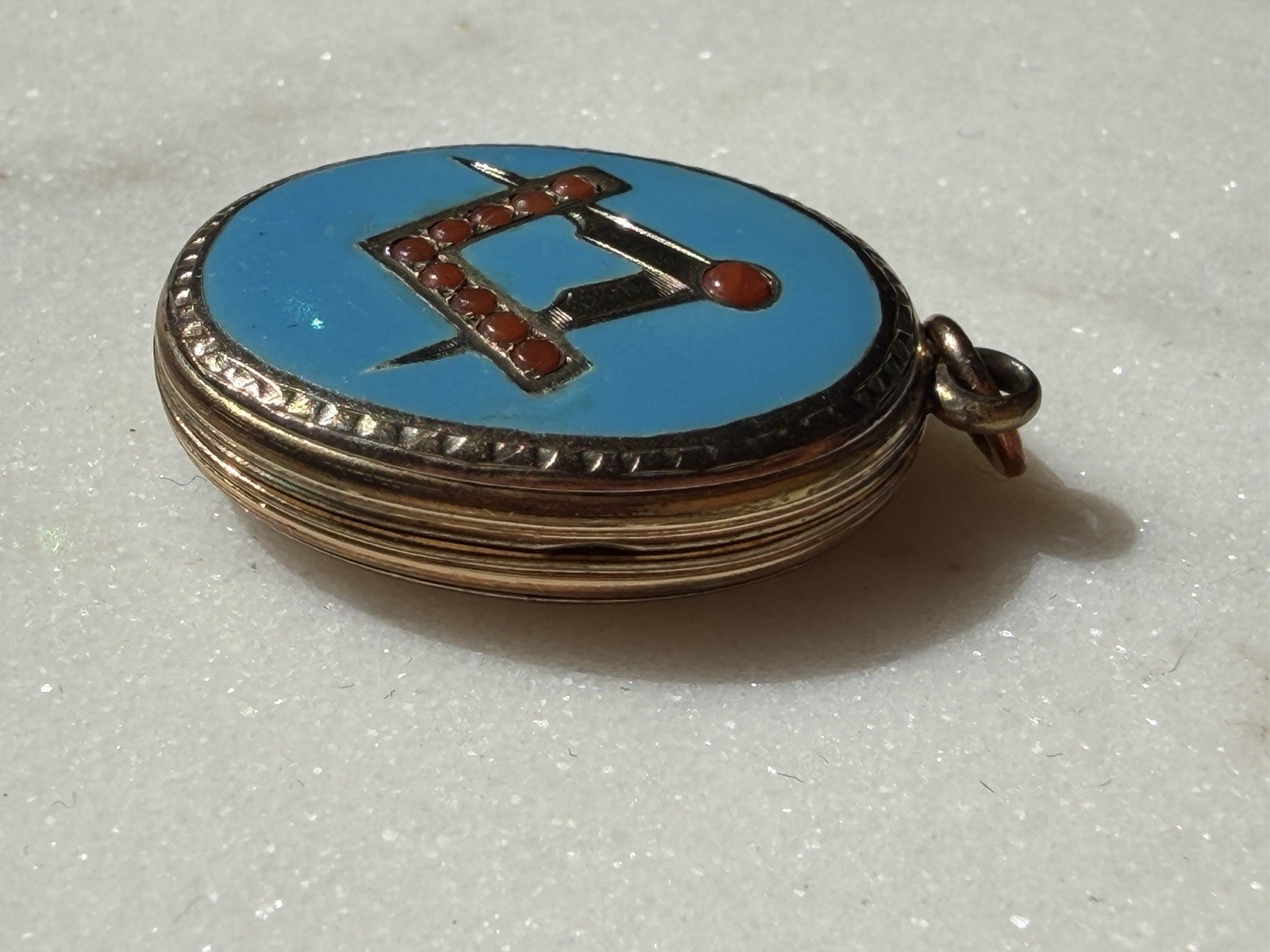 Exquisite Antique Victorian Edwardian 9ct Gold Front Back Enamel Coral Locket