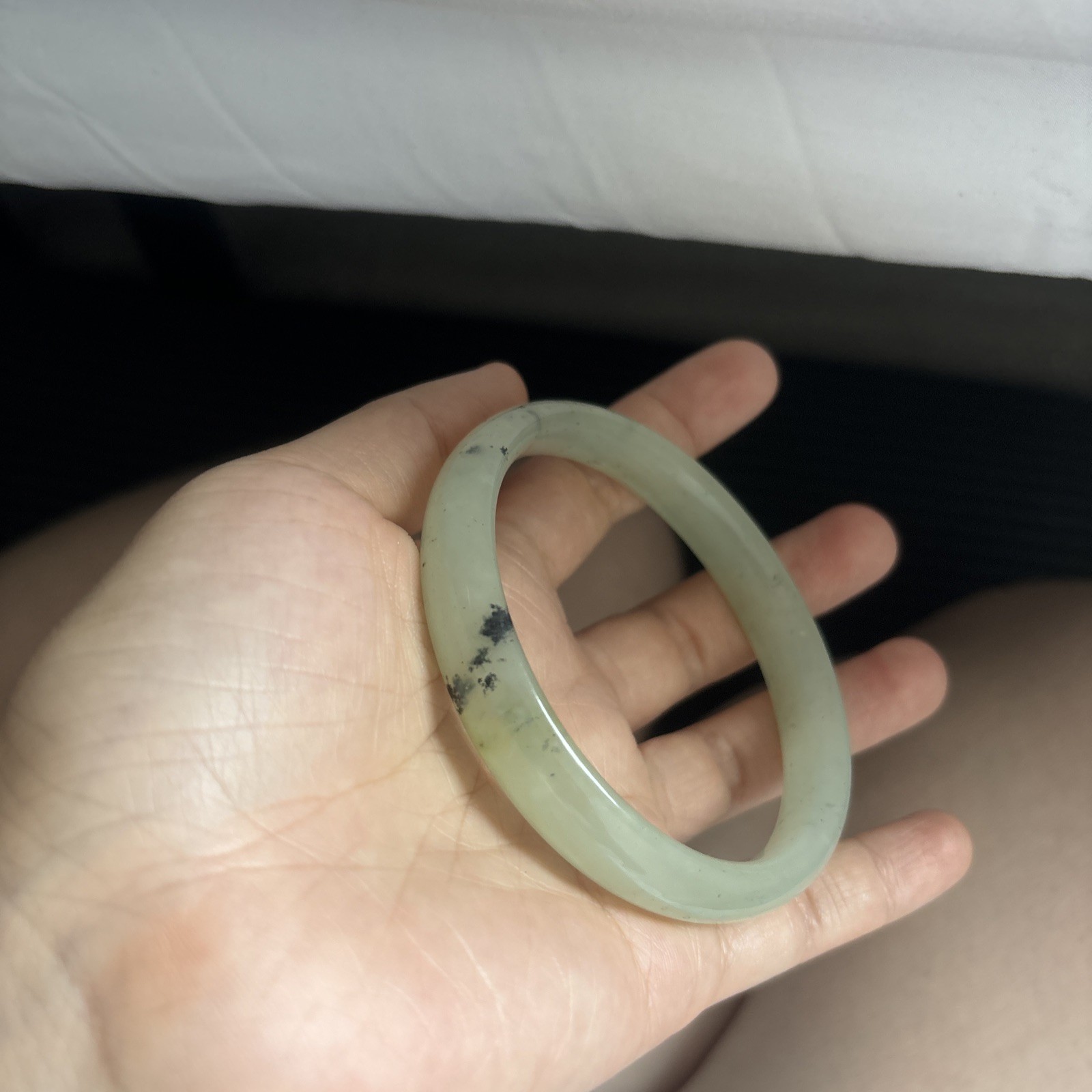 Vintage genuine jade bangle natural solid jade light green.