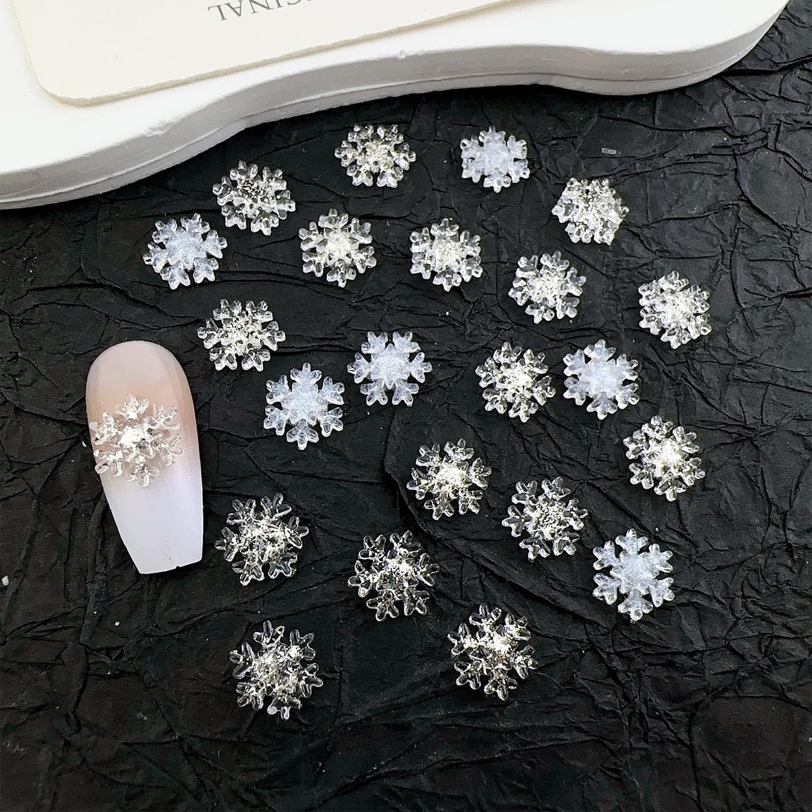 100pcs Snowflake Nail Art Decorations Christmas Iridescent Nail Art Charms Wh…