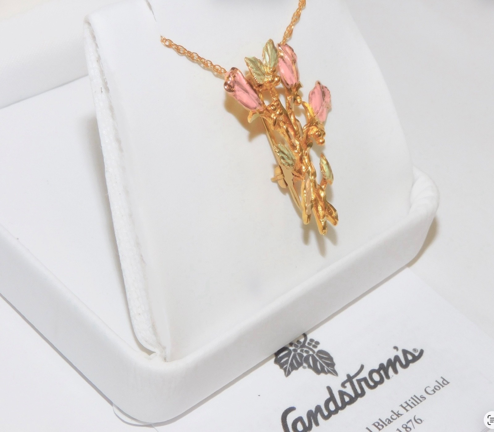 Black Hills Gold 10k Large Rose Bud Pendant Brooch Necklace