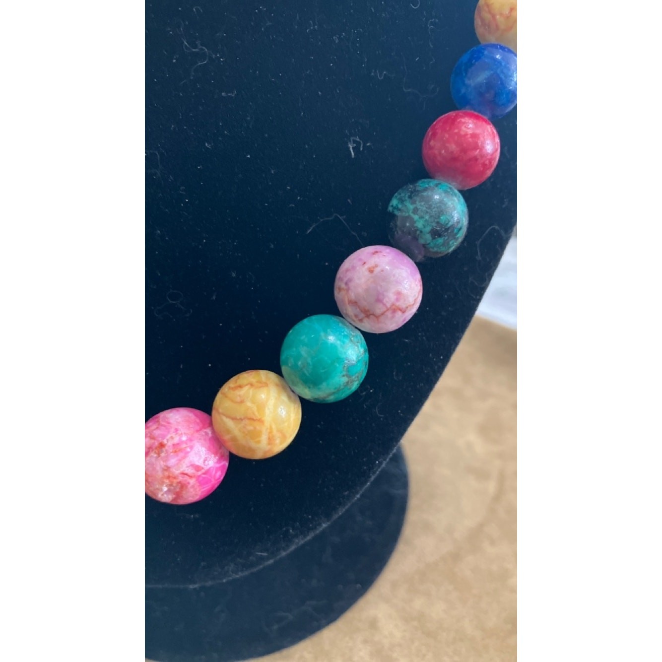 Dyed Howlite Multicolored Beaded Necklace