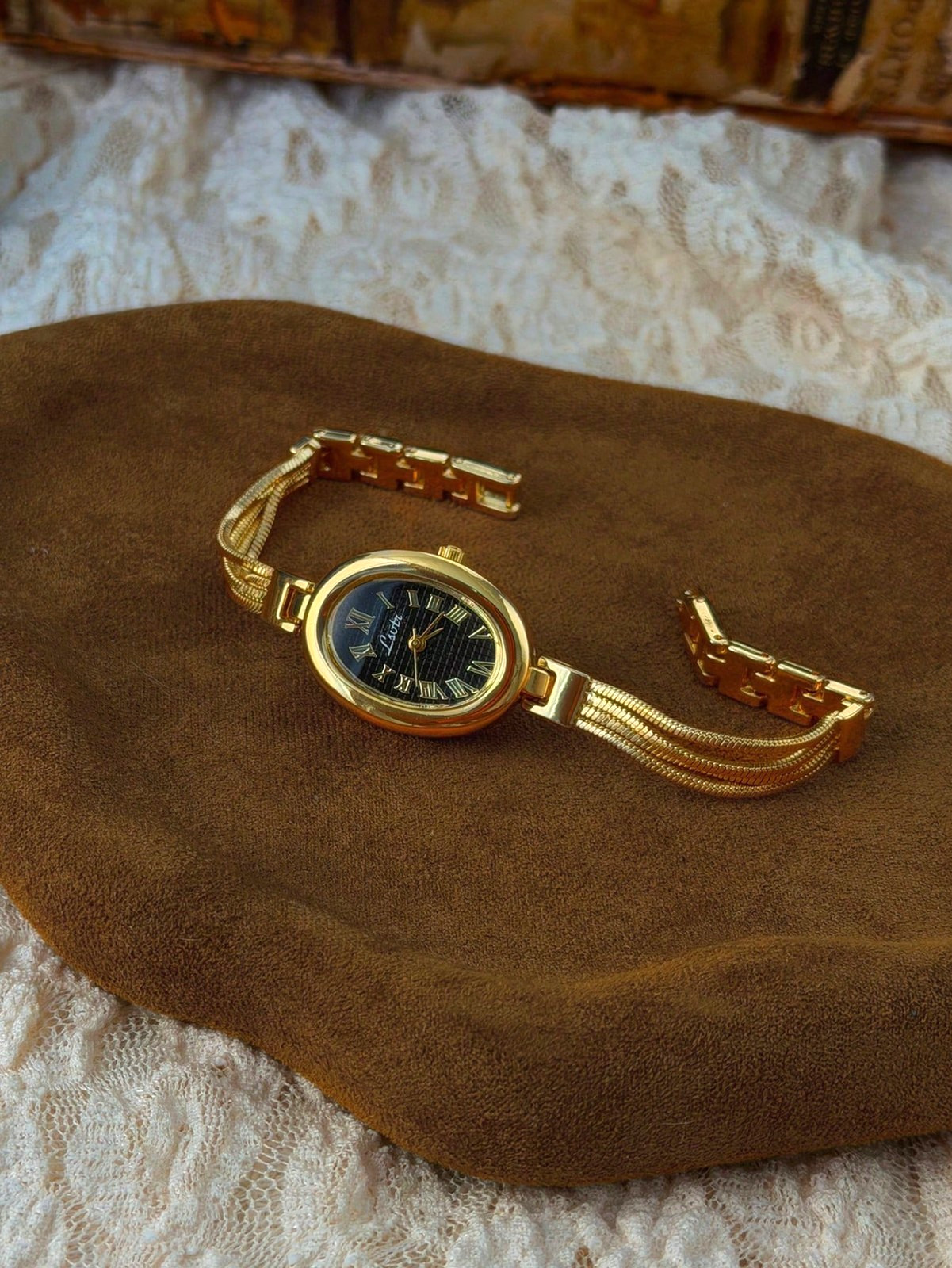 Gold French Vintage Style Unique Dainty Women’s Wrist Watch Trendy Cute Gift