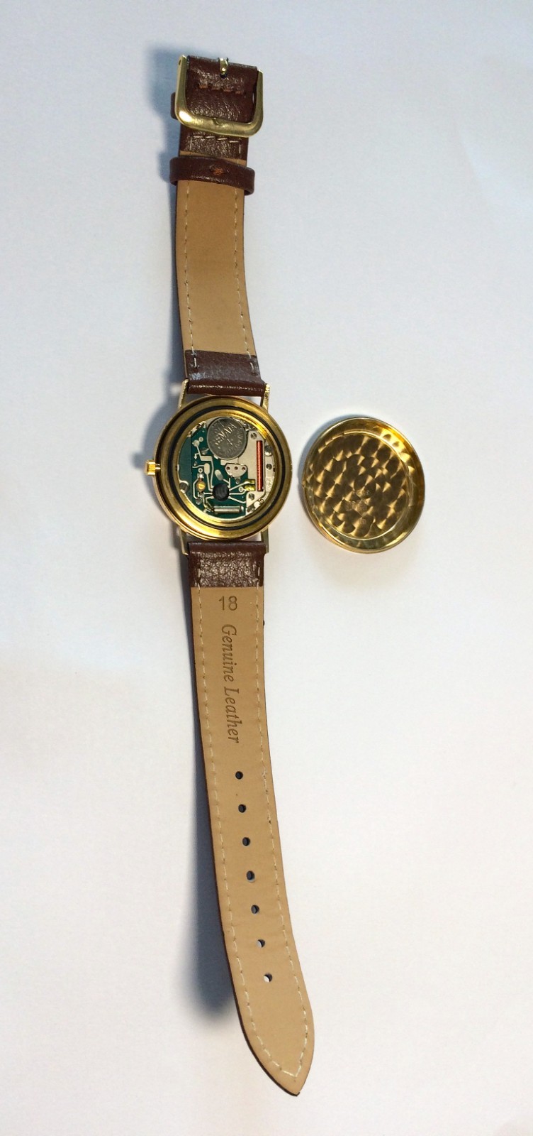 Vintage 9ct Gold Rotary Watch. Swiss. Hallmarked Box & Papers Mint condition